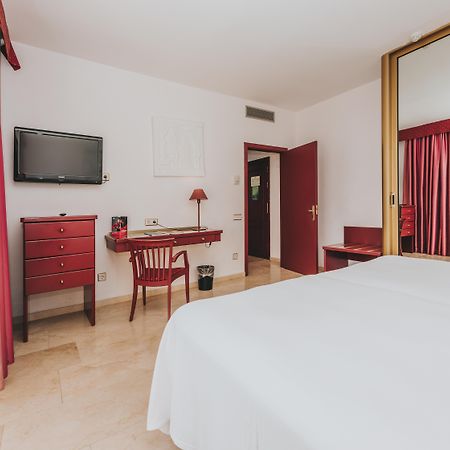 Hotel Cleopatra Palace Плая де лас Америкас Екстериор снимка