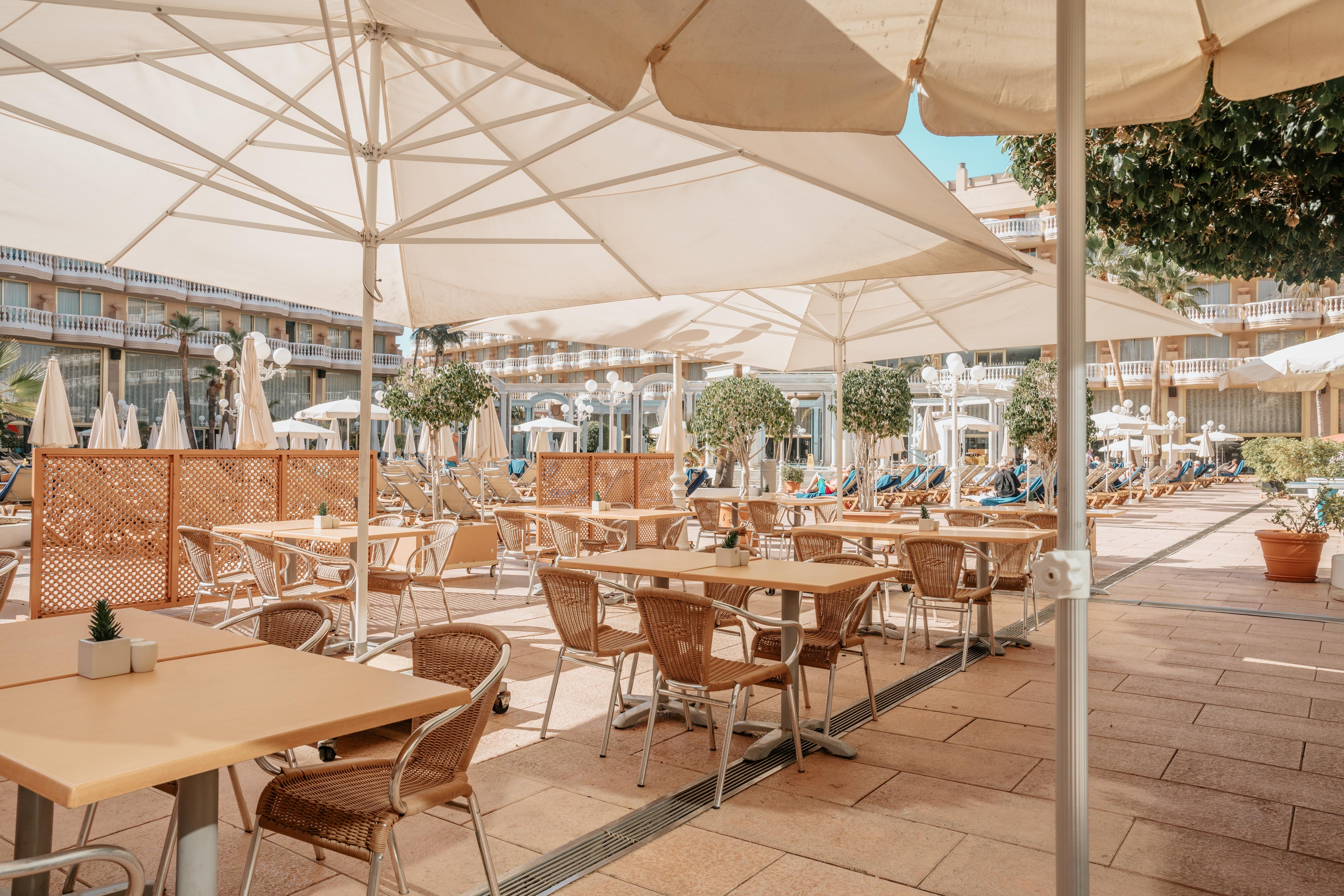 Hotel Cleopatra Palace Плая де лас Америкас Екстериор снимка