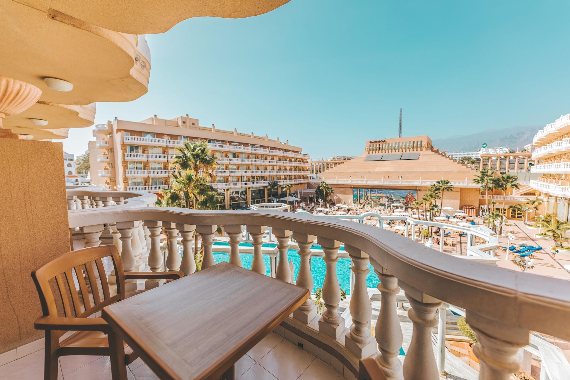 Hotel Cleopatra Palace Плая де лас Америкас Екстериор снимка