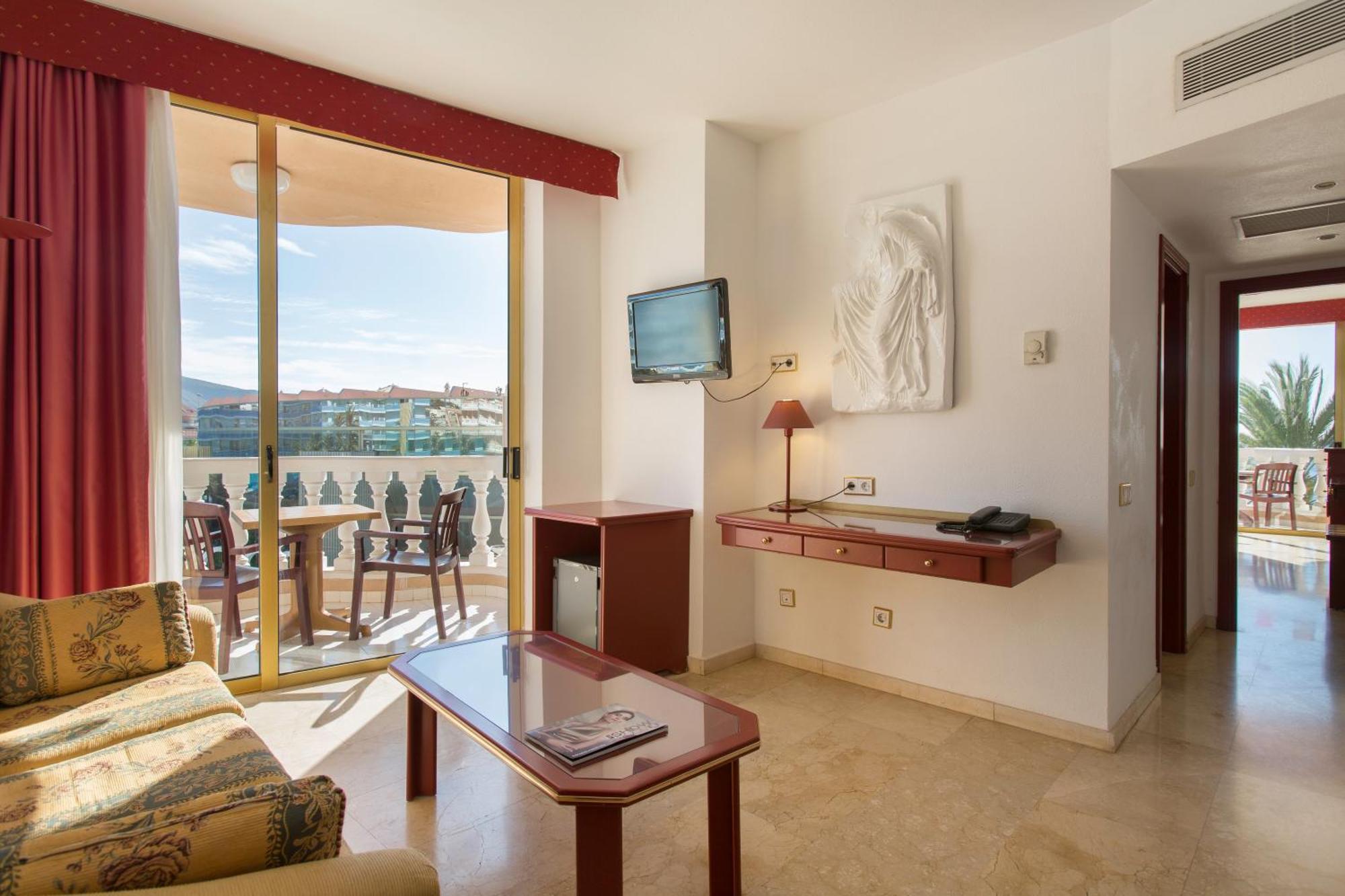 Hotel Cleopatra Palace Плая де лас Америкас Стая снимка